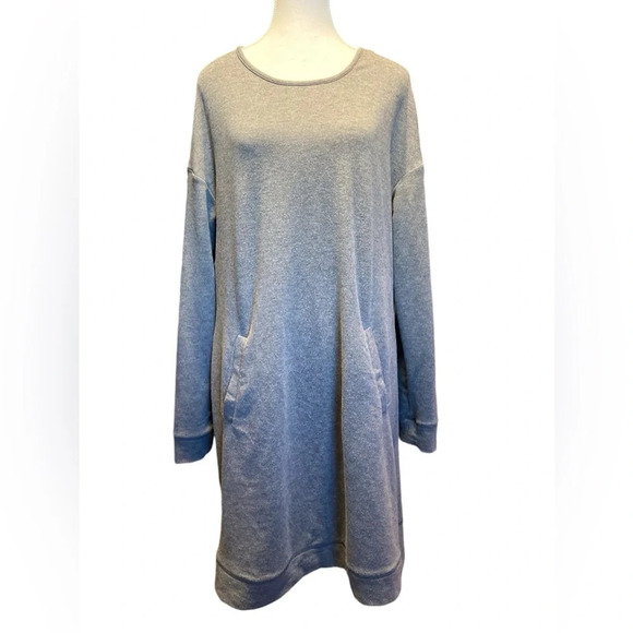 Tacera Dresses & Skirts - Gray dress size large long sleeves
BIN 31